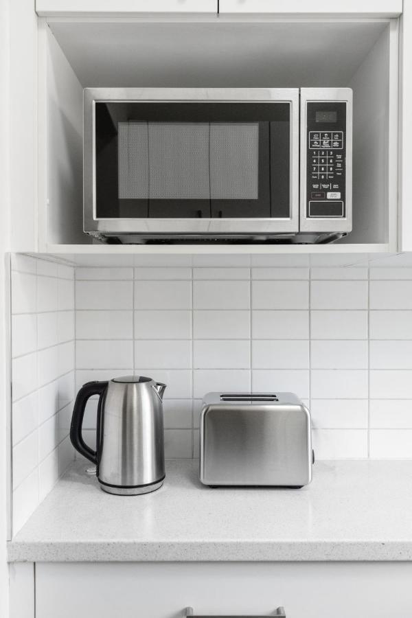 Burwood City Newly Renovated 2 Bed 2 Bath Free Private Parking Big Apt Cité de Cité de Sydney Extérieur photo